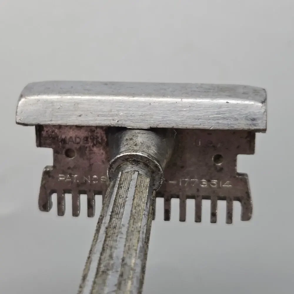 Lot Of 3 Vintage Gem Safety Razors G-Bar Micromatic & Junior